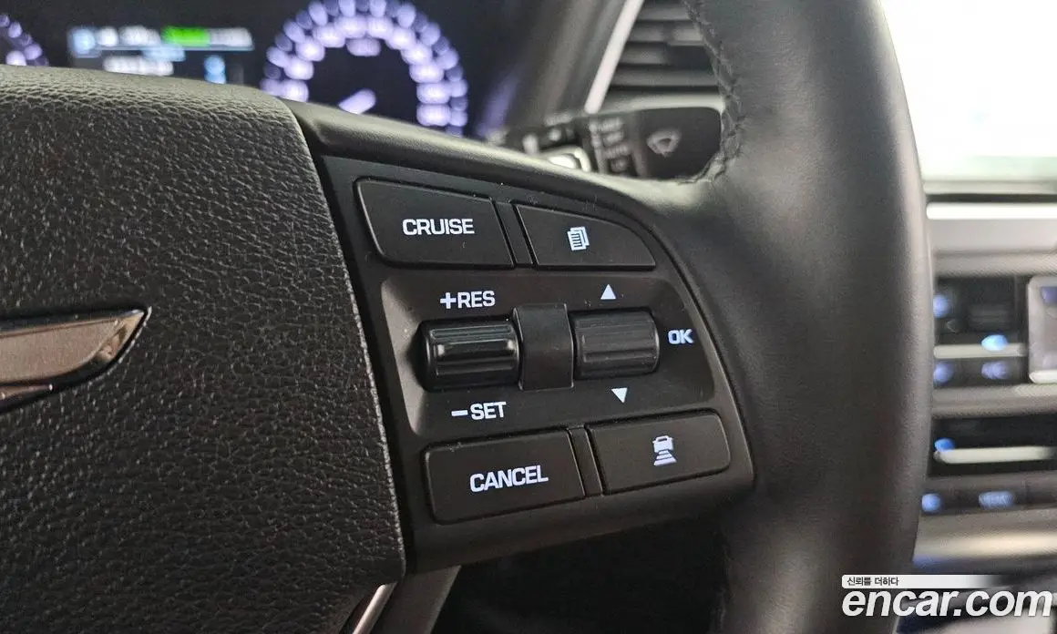 Genesis G80 2017 3.3 автомат (гидро), фото 19 Genesis G80 2017 3.3 автомат (гидро), фото 19