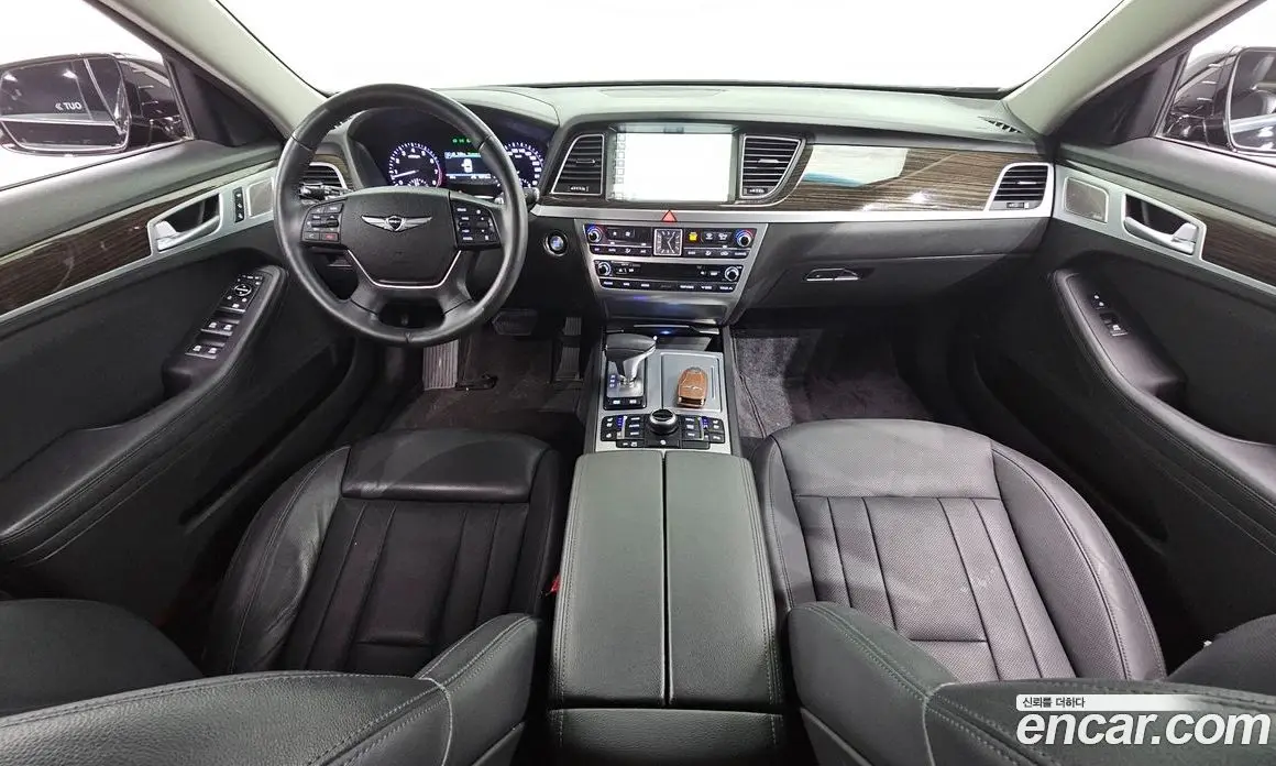 Genesis G80 2017 3.3 автомат (гидро), фото 7 Genesis G80 2017 3.3 автомат (гидро), фото 7