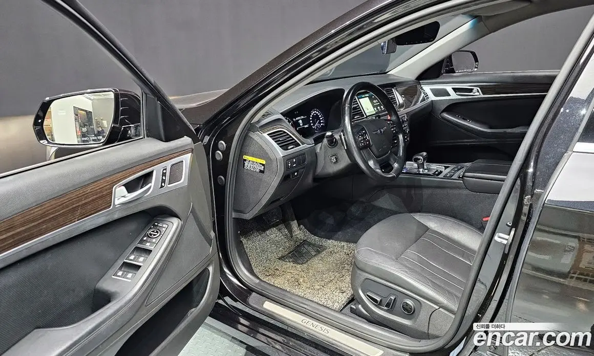 Genesis G80 2017 3.3 автомат (гидро), фото 10 Genesis G80 2017 3.3 автомат (гидро), фото 10