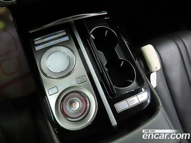 Genesis G80 2022 0.1 автомат (гидро), миниатюра 12