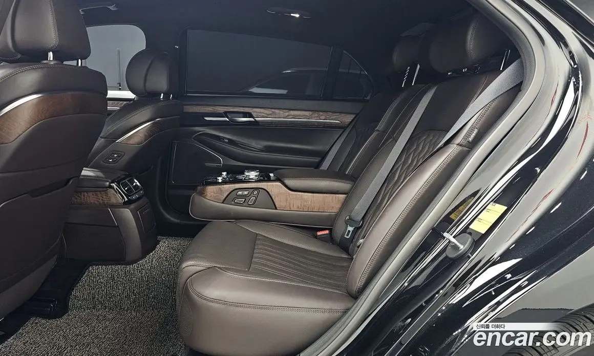 Genesis G90 2021 3.8 автомат (гидро), фото 12 Genesis G90 2021 3.8 автомат (гидро), фото 12