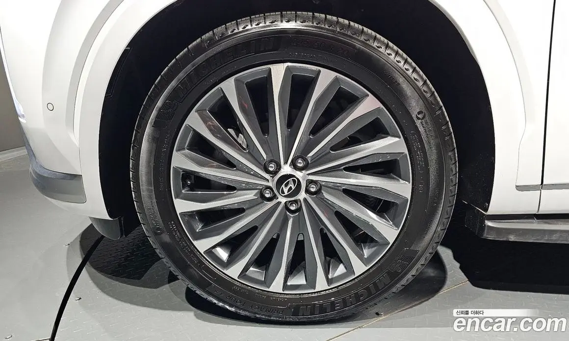 Hyundai Palisade 2023 2.2 автомат (гидро), фото 4