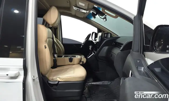 Hyundai Staria 2021 2.2 автомат (гидро), миниатюра 11 Hyundai Staria 2021 2.2 автомат (гидро), миниатюра 11