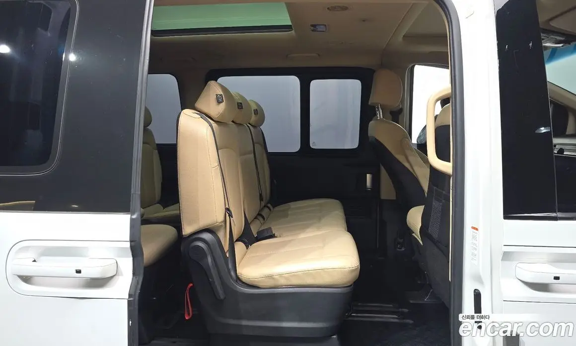 Hyundai Staria 2021 2.2 автомат (гидро), фото 12 Hyundai Staria 2021 2.2 автомат (гидро), фото 12