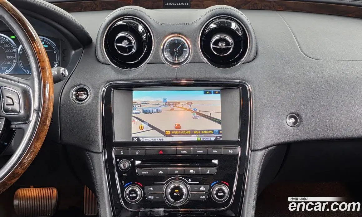 Jaguar XJ 2014 3.0 автомат (гидро), фото 14