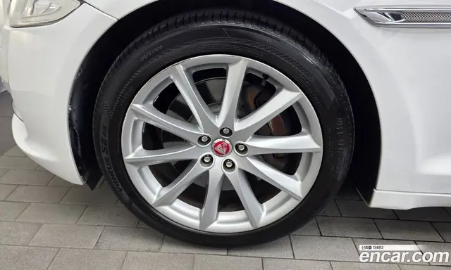 Jaguar XJ 2014 3.0 автомат (гидро), миниатюра 5