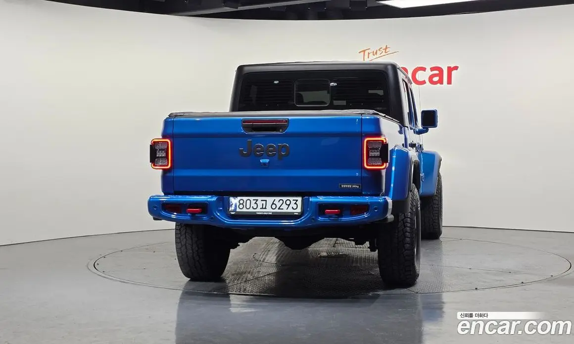 Jeep Gladiator 2021 3.6 автомат (гидро), фото 4