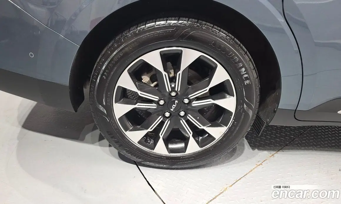 Kia Carnival 2022 2.2 автомат (гидро), фото 5 Kia Carnival 2022 2.2 автомат (гидро), фото 5