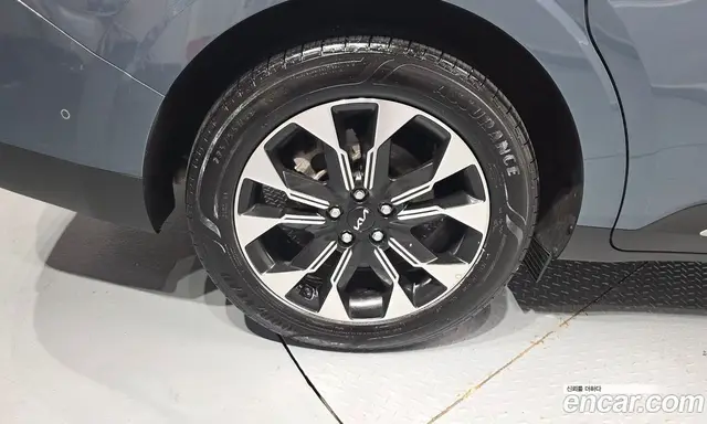 Kia Carnival 2022 2.2 автомат (гидро), миниатюра 5 Kia Carnival 2022 2.2 автомат (гидро), миниатюра 5