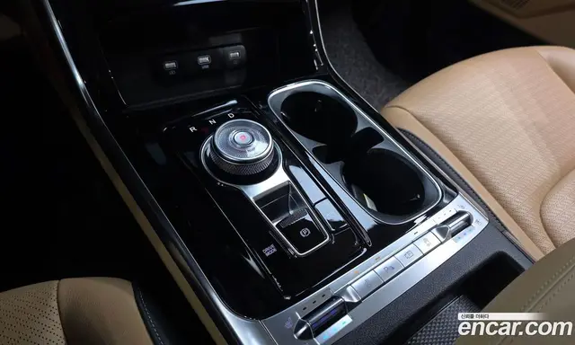 Kia Carnival 2022 2.2 автомат (гидро), миниатюра 9 Kia Carnival 2022 2.2 автомат (гидро), миниатюра 9