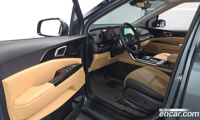 Kia Carnival 2022 2.2 автомат (гидро), миниатюра 10 Kia Carnival 2022 2.2 автомат (гидро), миниатюра 10