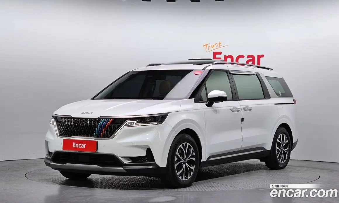 Kia Carnival 2023 3.5 автомат (гидро), фото 1 Kia Carnival 2023 3.5 автомат (гидро), фото 1