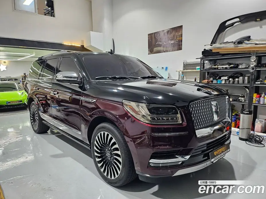 Lincoln Navigator 2018 3.5 автомат (гидро), фото 3