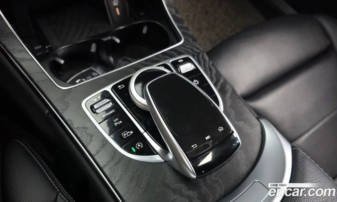 Mercedes-Benz C-Class 2019 1.9 автомат (гидро), фото 18 Mercedes-Benz C-Class 2019 1.9 автомат (гидро), фото 18