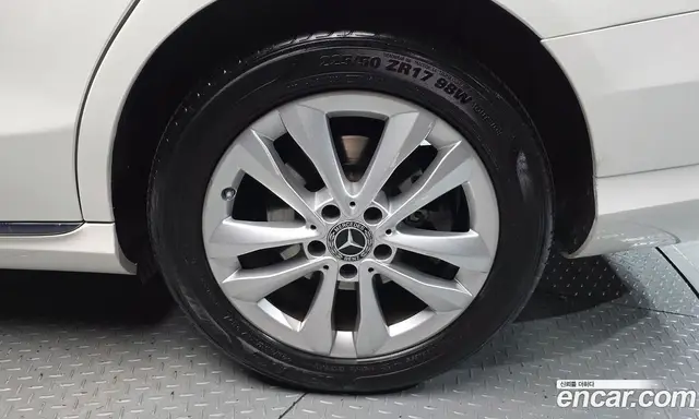 Mercedes-Benz C-Class 2019 1.9 автомат (гидро), миниатюра 5 Mercedes-Benz C-Class 2019 1.9 автомат (гидро), миниатюра 5
