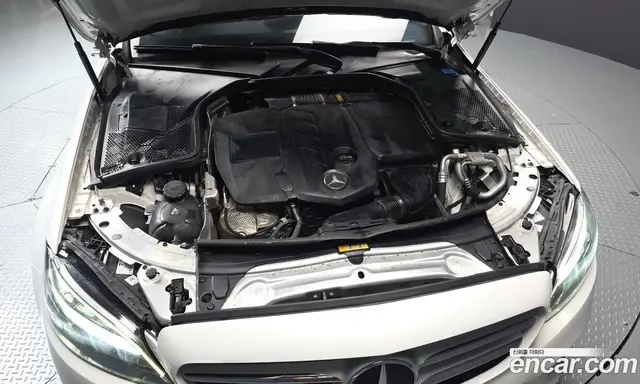 Mercedes-Benz C-Class 2019 1.9 автомат (гидро), миниатюра 6 Mercedes-Benz C-Class 2019 1.9 автомат (гидро), миниатюра 6