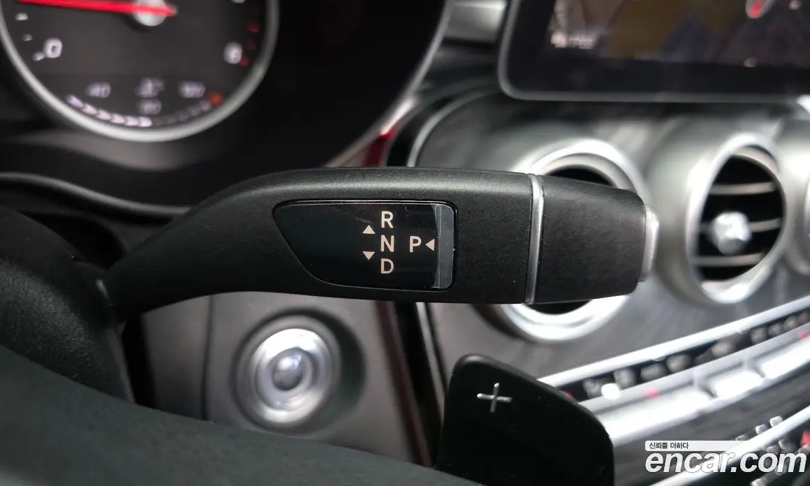 Mercedes-Benz C-Class 2019 1.9 автомат (гидро), фото 9 Mercedes-Benz C-Class 2019 1.9 автомат (гидро), фото 9