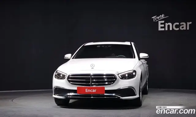Mercedes-Benz E-Class 2020 2.0 автомат (гидро), миниатюра 3
