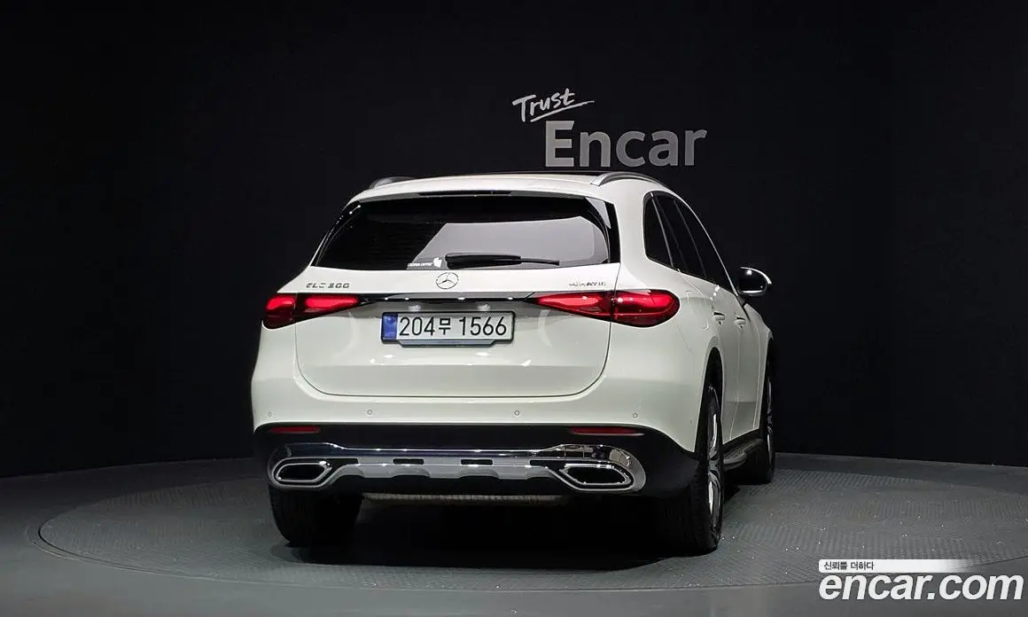 Mercedes-Benz GLC-Class 2025 2.0 автомат (гидро), фото 4 Mercedes-Benz GLC-Class 2025 2.0 автомат (гидро), фото 4