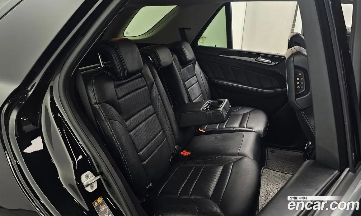 Mercedes-Benz M-Class 2014 5.5 автомат (гидро), фото 12 Mercedes-Benz M-Class 2014 5.5 автомат (гидро), фото 12
