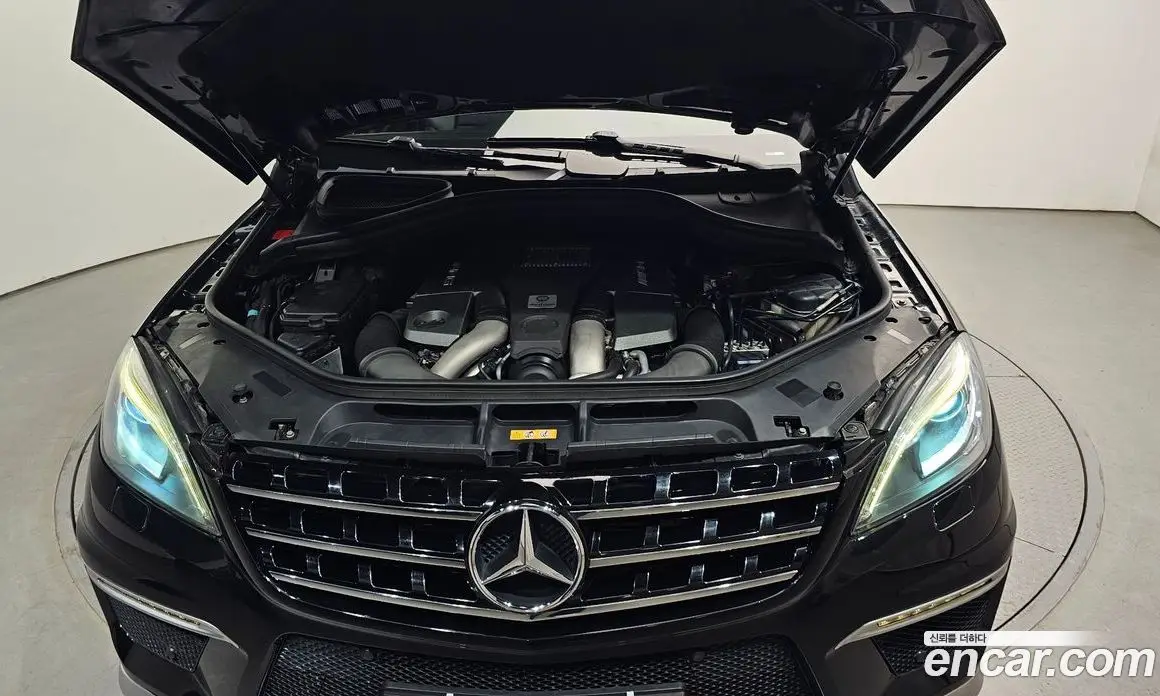 Mercedes-Benz M-Class 2014 5.5 автомат (гидро), фото 6 Mercedes-Benz M-Class 2014 5.5 автомат (гидро), фото 6