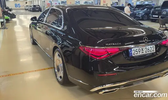 Mercedes-Benz S-Class 2023 4.0 автомат (гидро), миниатюра 2 Mercedes-Benz S-Class 2023 4.0 автомат (гидро), миниатюра 2