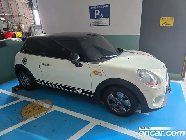 Mini Cooper 2014 1.5 автомат (гидро), миниатюра 12 Mini Cooper 2014 1.5 автомат (гидро), миниатюра 12