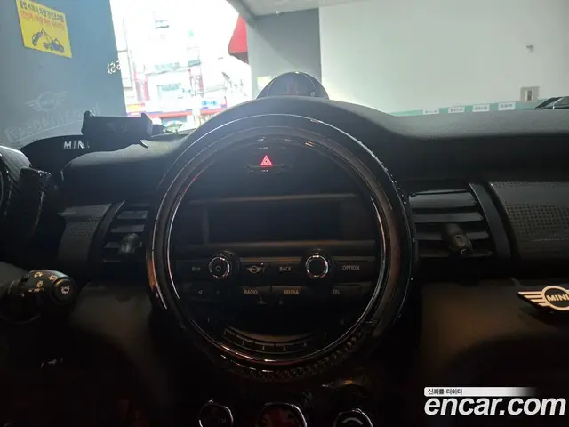 Mini Cooper 2014 1.5 автомат (гидро), миниатюра 7 Mini Cooper 2014 1.5 автомат (гидро), миниатюра 7