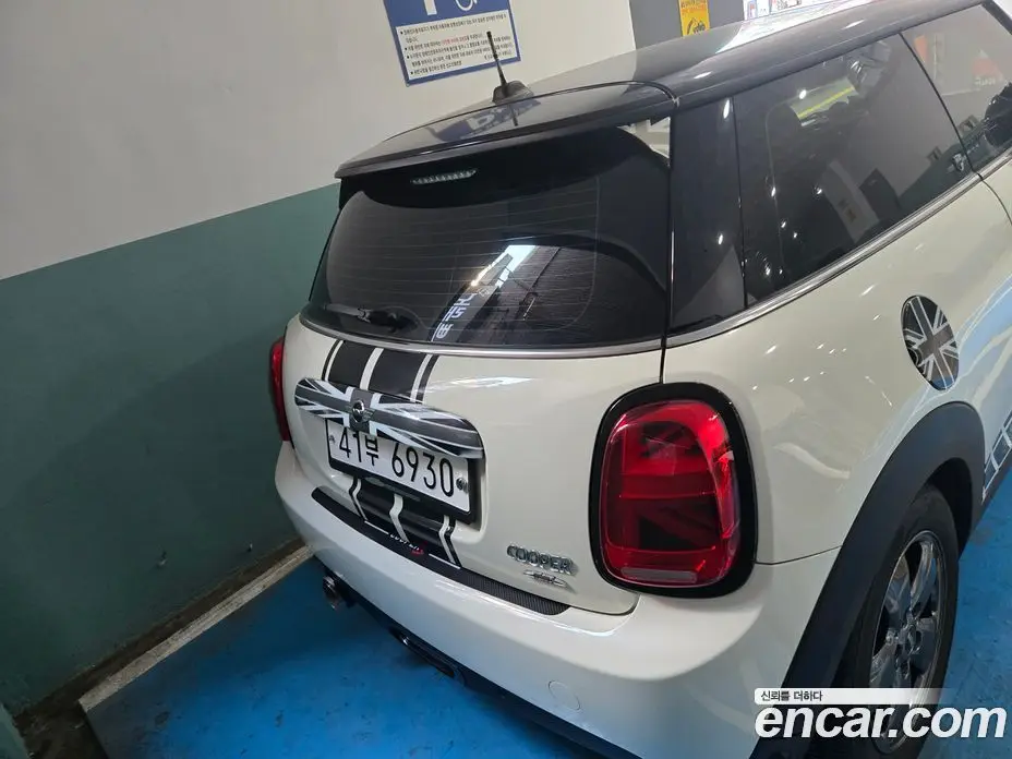 Mini Cooper 2014 1.5 автомат (гидро), фото 8 Mini Cooper 2014 1.5 автомат (гидро), фото 8