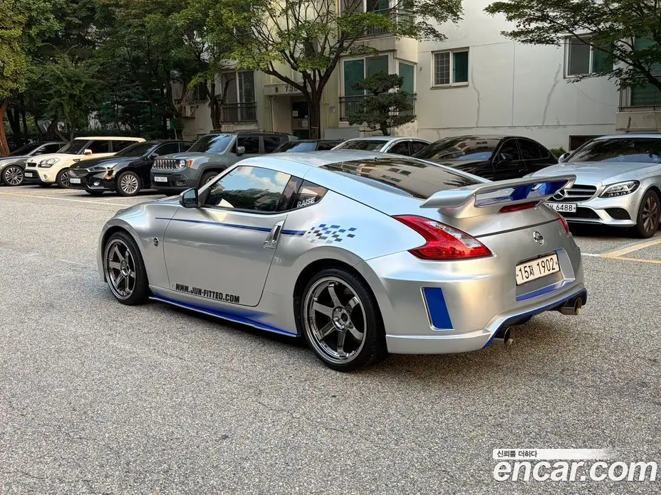 Nissan 370Z 2009 3.7 механика, фото 3 Nissan 370Z 2009 3.7 механика, фото 3