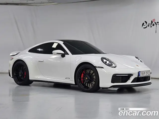 Porsche 911, 2023, 15 148 км