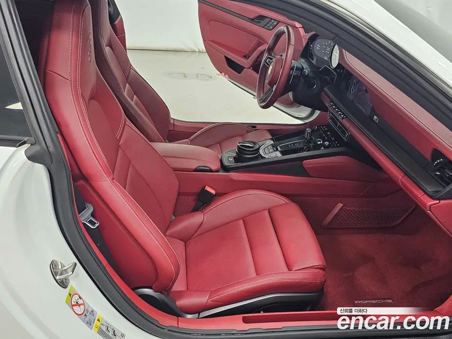 Porsche 911 2023 3.0 автомат (гидро), фото 7 Porsche 911 2023 3.0 автомат (гидро), фото 7