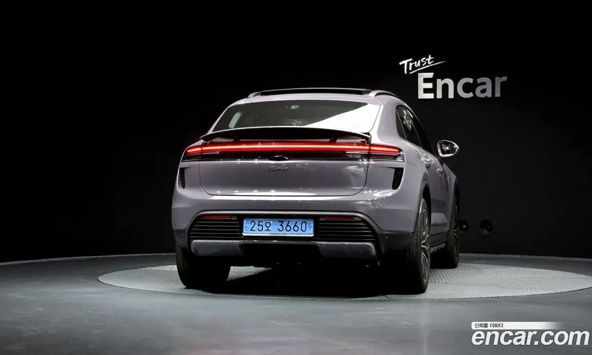 Porsche Macan 2025 0.2 автомат (гидро), фото 4