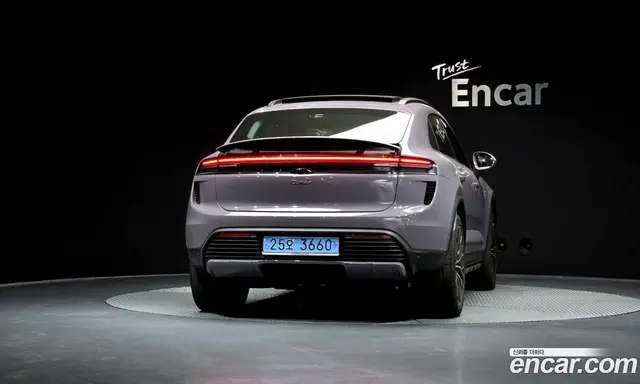 Porsche Macan 2025 0.2 автомат (гидро), миниатюра 4