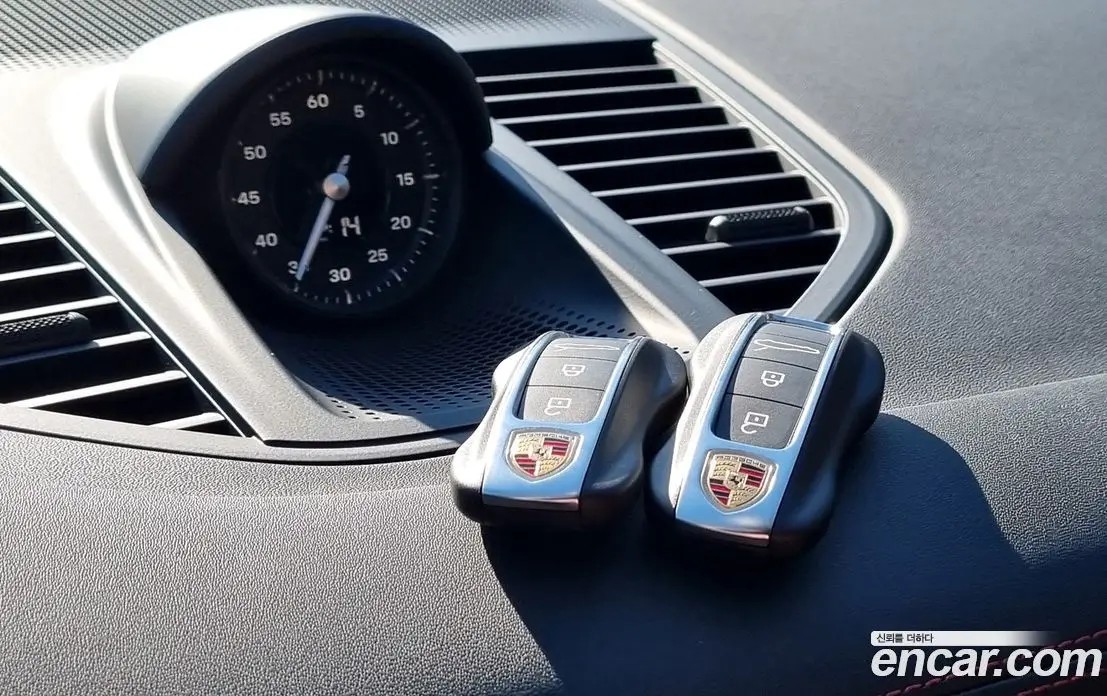 Porsche Panamera 2025 2.9 автомат (гидро), фото 17 Porsche Panamera 2025 2.9 автомат (гидро), фото 17