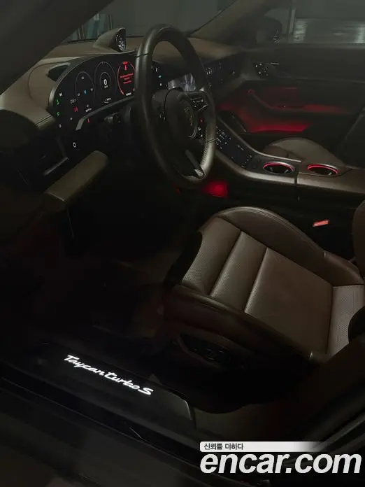 Porsche Taycan 2021 автомат (гидро), фото 6 Porsche Taycan 2021 автомат (гидро), фото 6