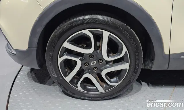 Renault (Samsung) QM3 2014 1.5 автомат (гидро), миниатюра 5 Renault (Samsung) QM3 2014 1.5 автомат (гидро), миниатюра 5