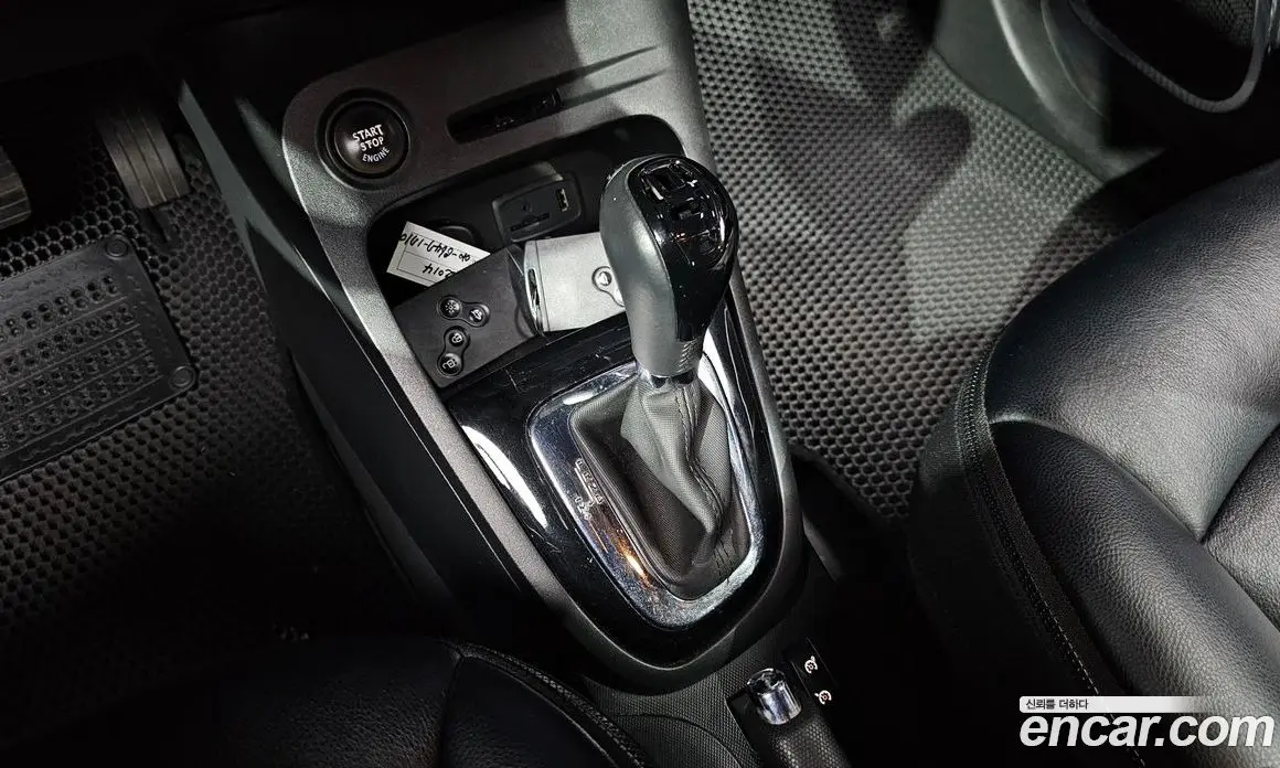 Renault (Samsung) QM3 2014 1.5 автомат (гидро), фото 9 Renault (Samsung) QM3 2014 1.5 автомат (гидро), фото 9