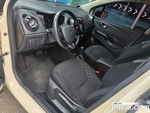 Renault (Samsung) QM3 2015 1.5 автомат (гидро), миниатюра 8 Renault (Samsung) QM3 2015 1.5 автомат (гидро), миниатюра 8