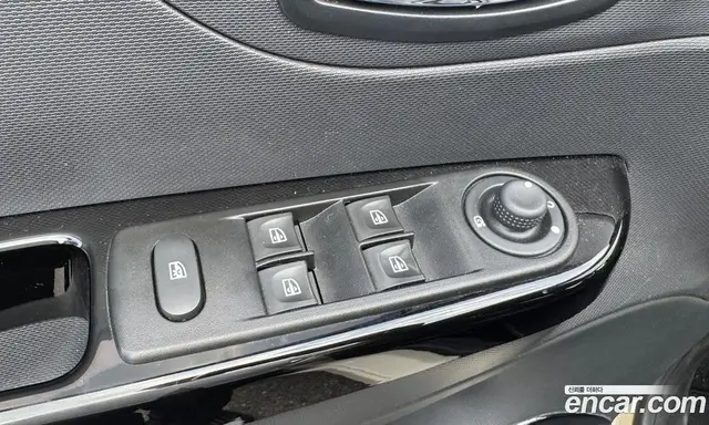 Renault (Samsung) QM3 2016 1.5 автомат (гидро), миниатюра 12