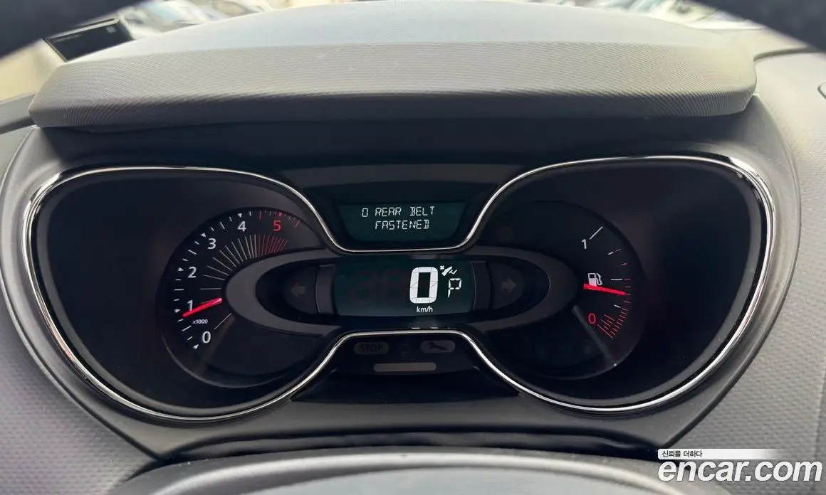 Renault (Samsung) QM3 2016 1.5 автомат (гидро), фото 8 Renault (Samsung) QM3 2016 1.5 автомат (гидро), фото 8