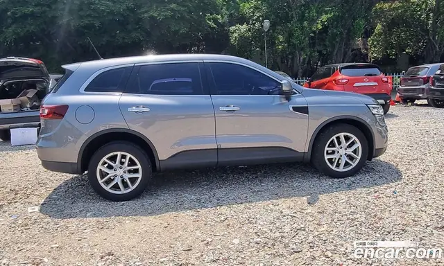 Renault (Samsung) QM6 2016 2.0 автомат (гидро), миниатюра 5 Renault (Samsung) QM6 2016 2.0 автомат (гидро), миниатюра 5