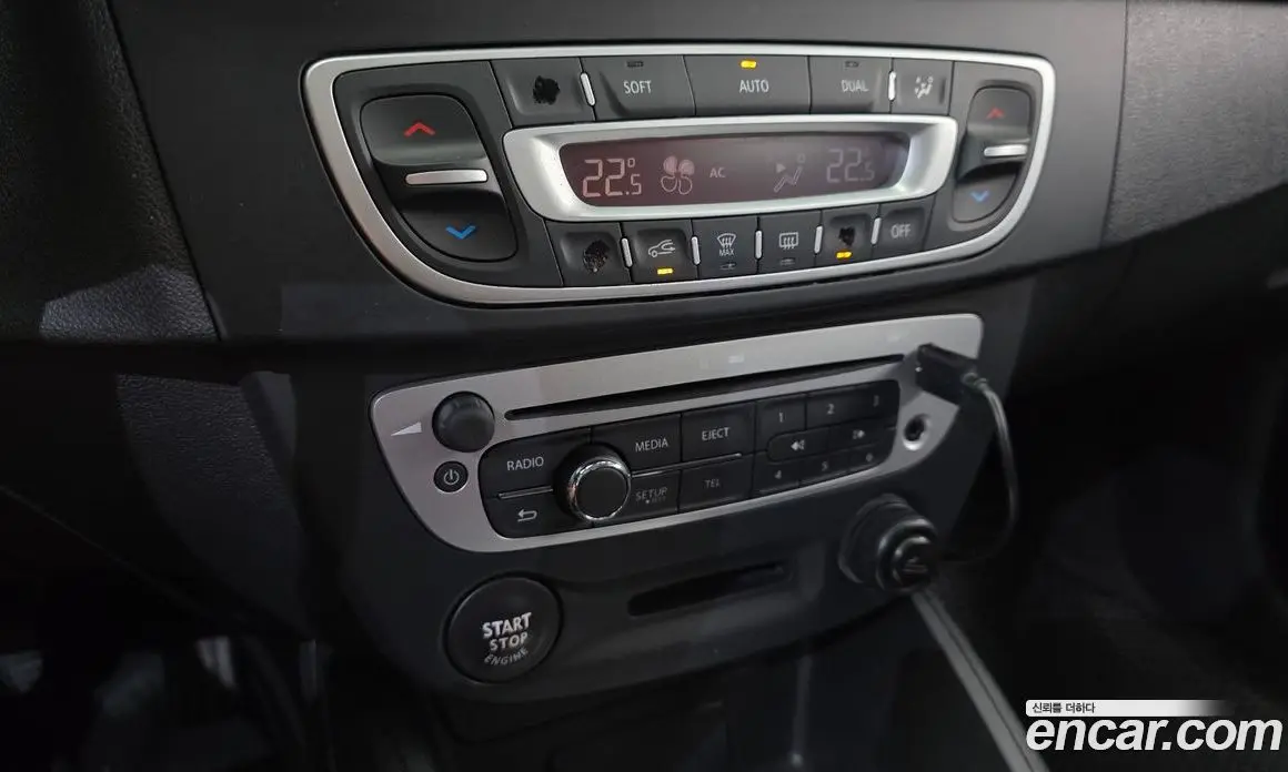 Renault (Samsung) SM3 2014 1.6 автомат (гидро), фото 14 Renault (Samsung) SM3 2014 1.6 автомат (гидро), фото 14