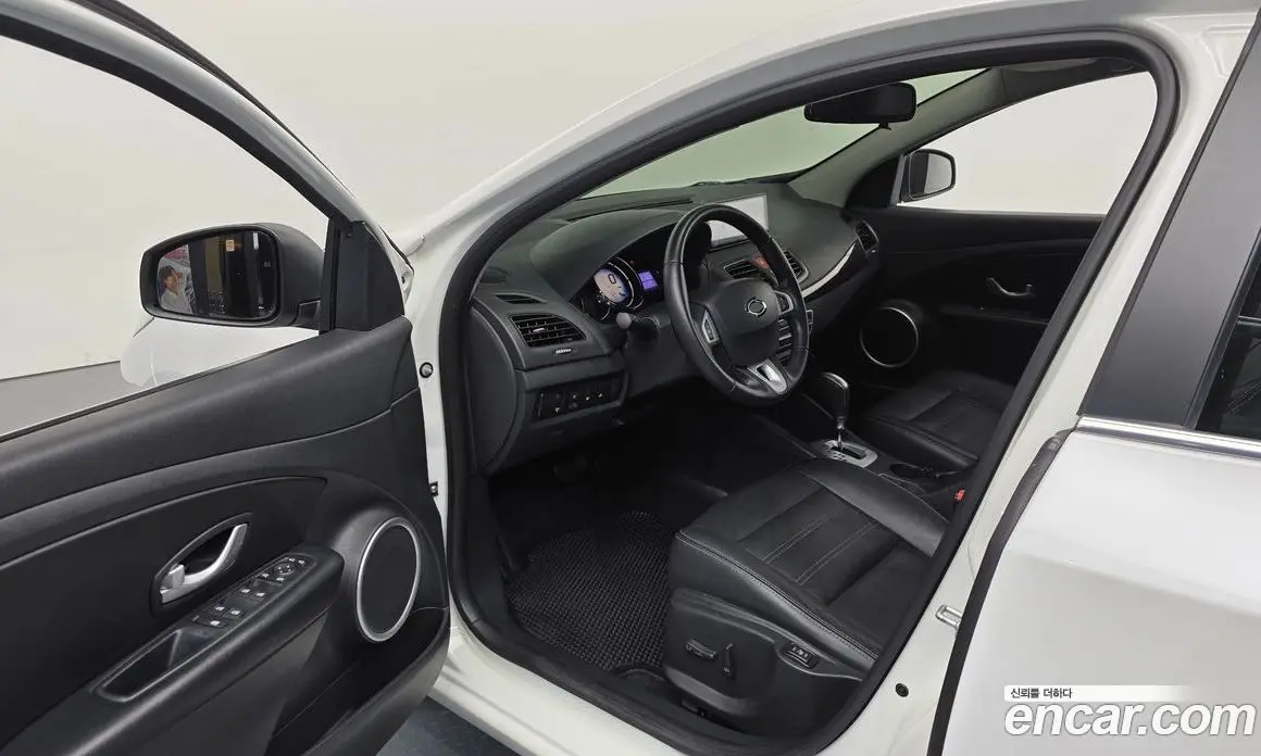 Renault (Samsung) SM3 2014 1.6 автомат (гидро), фото 10 Renault (Samsung) SM3 2014 1.6 автомат (гидро), фото 10