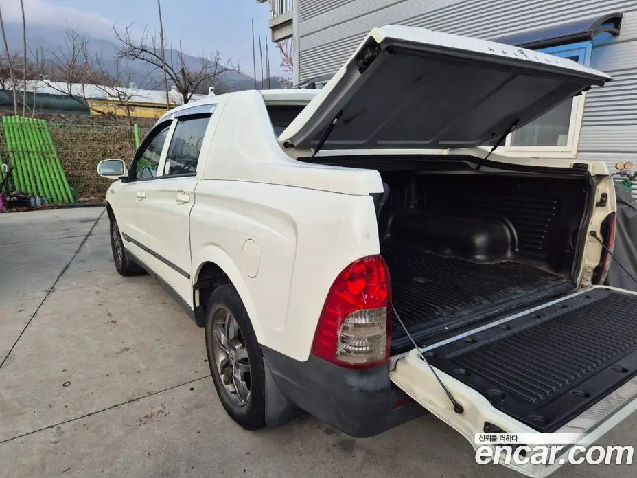 SsangYong Actyon 2011 2.0 автомат (гидро), фото 14