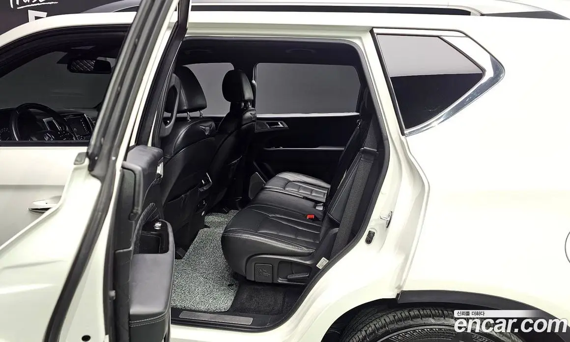 SsangYong Rexton 2017 2.2 автомат (гидро), фото 11