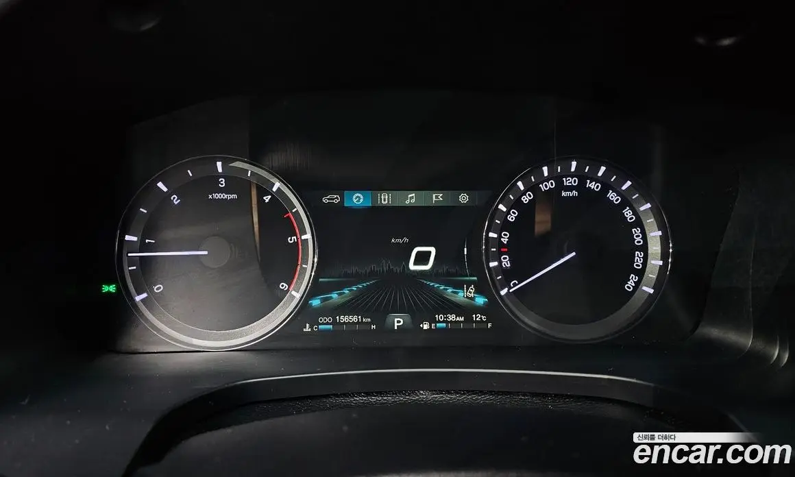 SsangYong Rexton 2017 2.2 автомат (гидро), фото 8