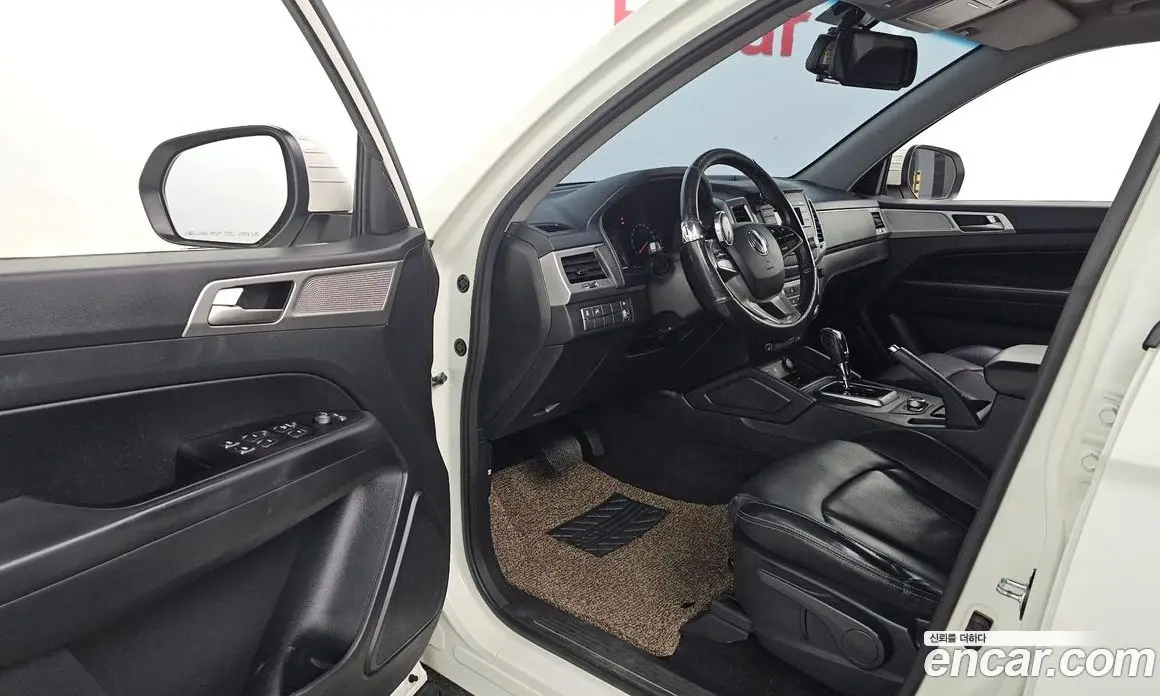 SsangYong Rexton 2019 2.2 автомат (гидро), фото 10