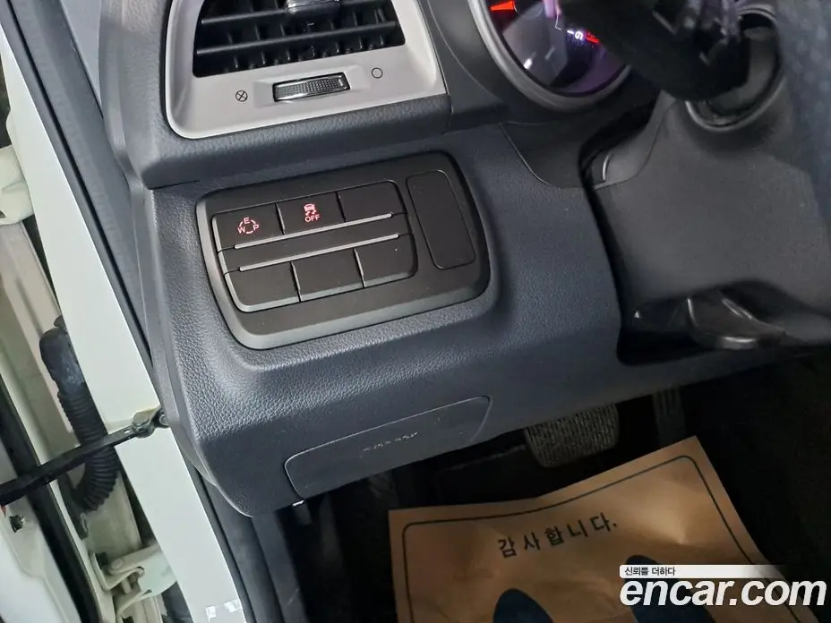 SsangYong TIBOLI 2015 1.6 автомат (гидро), фото 13