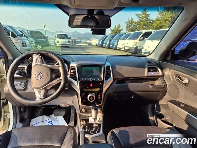 SsangYong TIBOLI 2015 1.6 автомат (гидро), миниатюра 12